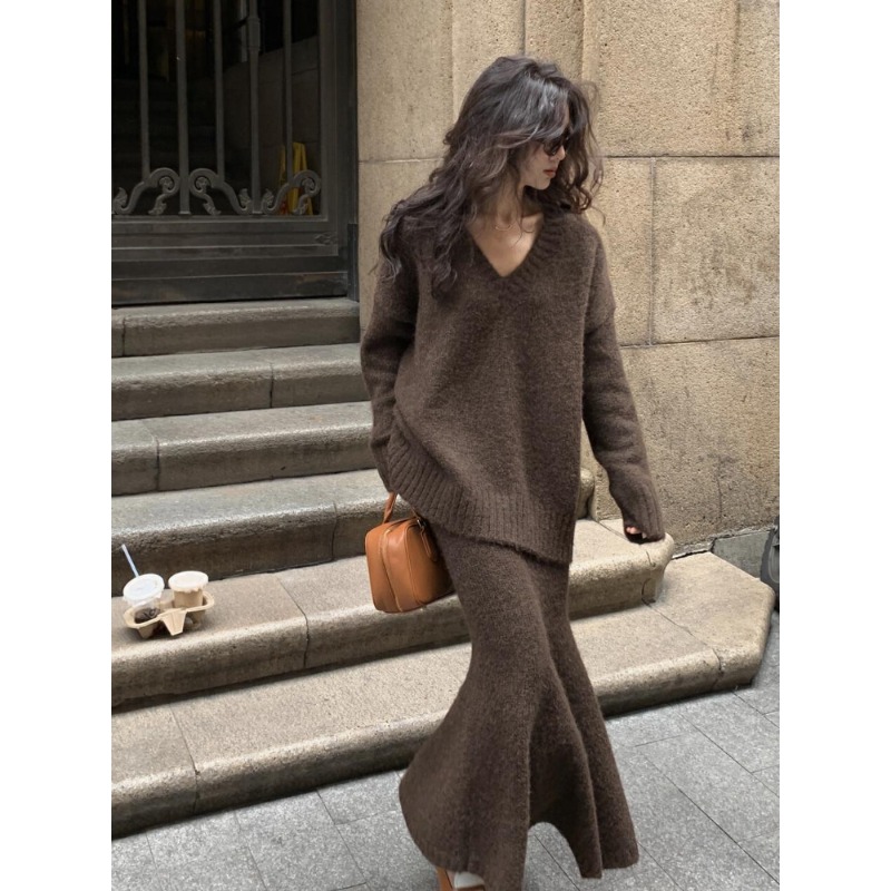 Vintage Fashion Fabrics - Knitted Sweater Set Skirt Women Winter
