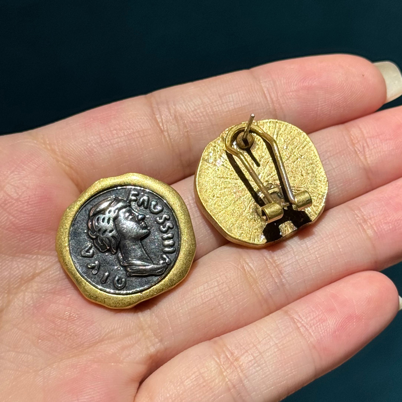 Vintage Beauty Coin Old Money  - Vintage Fashion Old Money ulasan dan harga