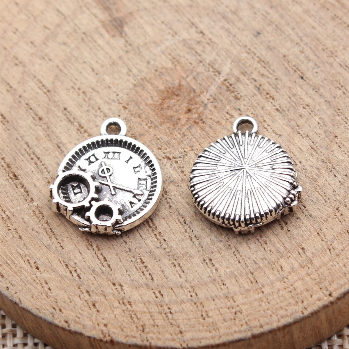 WYSIWYG 10pcs 16x14mm 2 Colors - Vintage Fashion Blog ulasan dan harga
